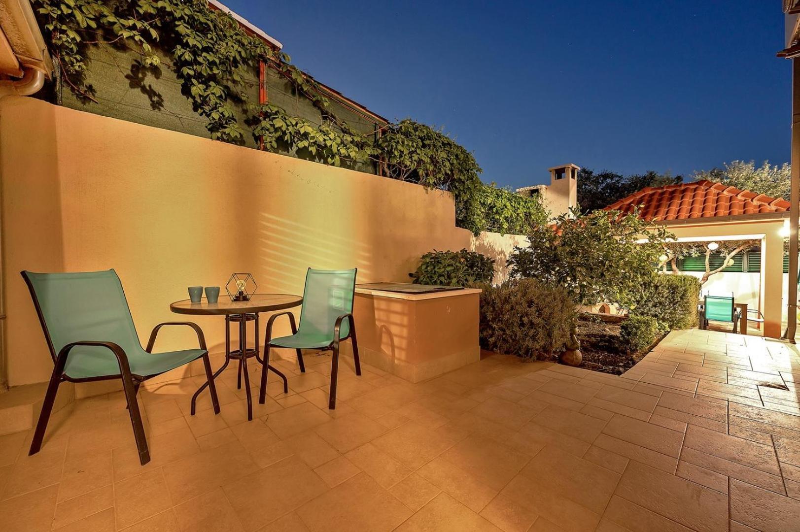 Sea Flower Beachfront Villa Sevid Exterior photo