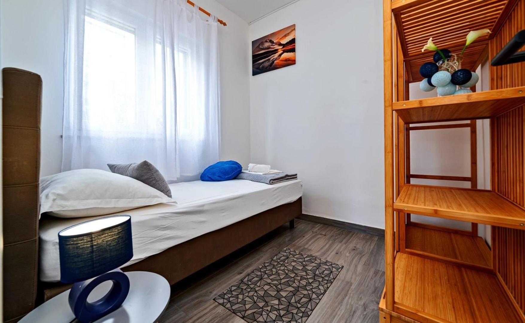 Sea Flower Beachfront Villa Sevid Exterior photo